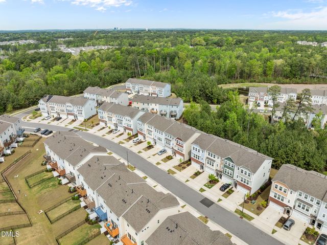 1039 Commack Drive, Durham, NC 27703