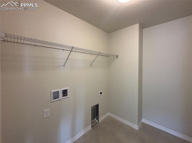 8298 Henzlee Place, Falcon, CO 80831