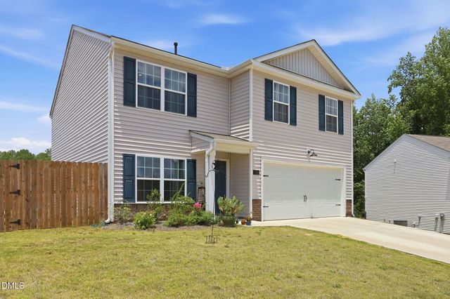 3203 Finch Court, Sanford, NC 27332