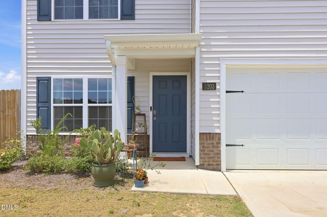 3203 Finch Court, Sanford, NC 27332