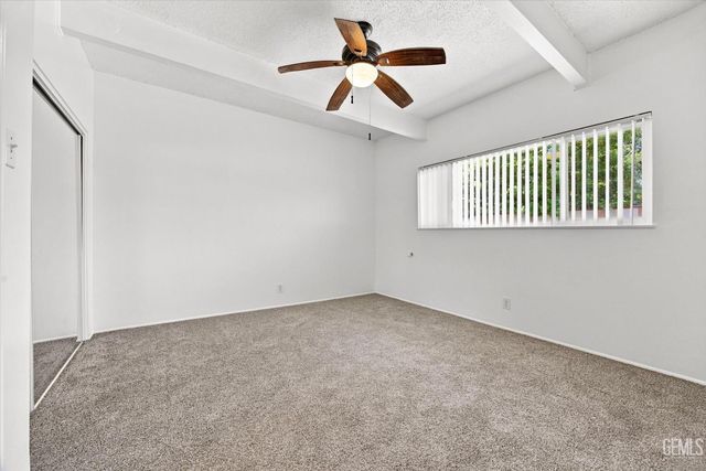 3800 S Stockdale Highway 41, Bakersfield, CA 93309