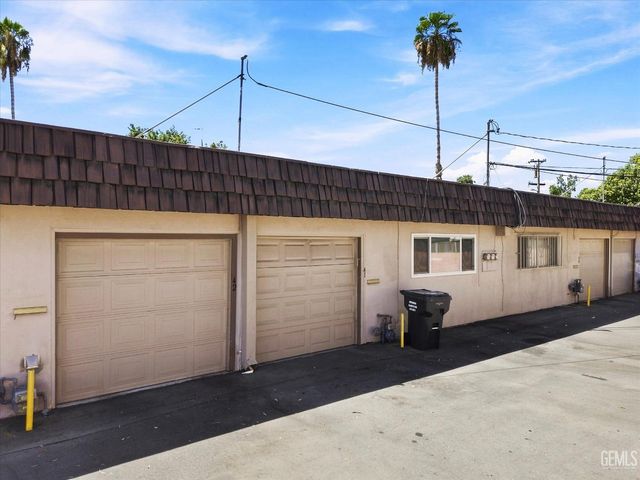 3800 S Stockdale Highway 41, Bakersfield, CA 93309