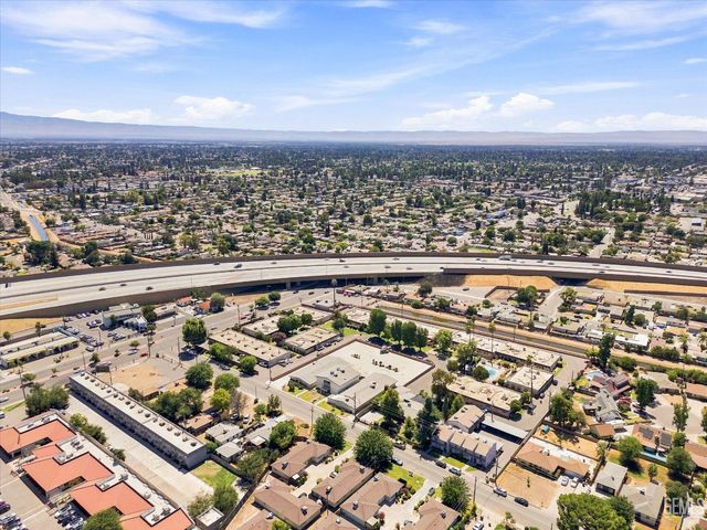 3800 S Stockdale Highway 41, Bakersfield, CA 93309