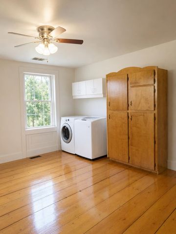15 Daniels W Road, Albany, VT 05845