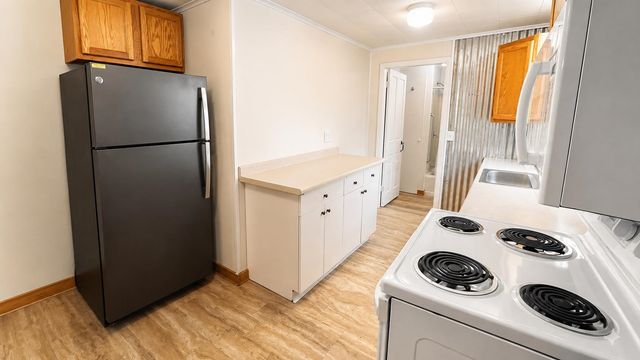 15 Daniels W Road, Albany, VT 05845