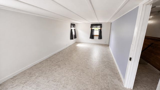 15 Daniels W Road, Albany, VT 05845