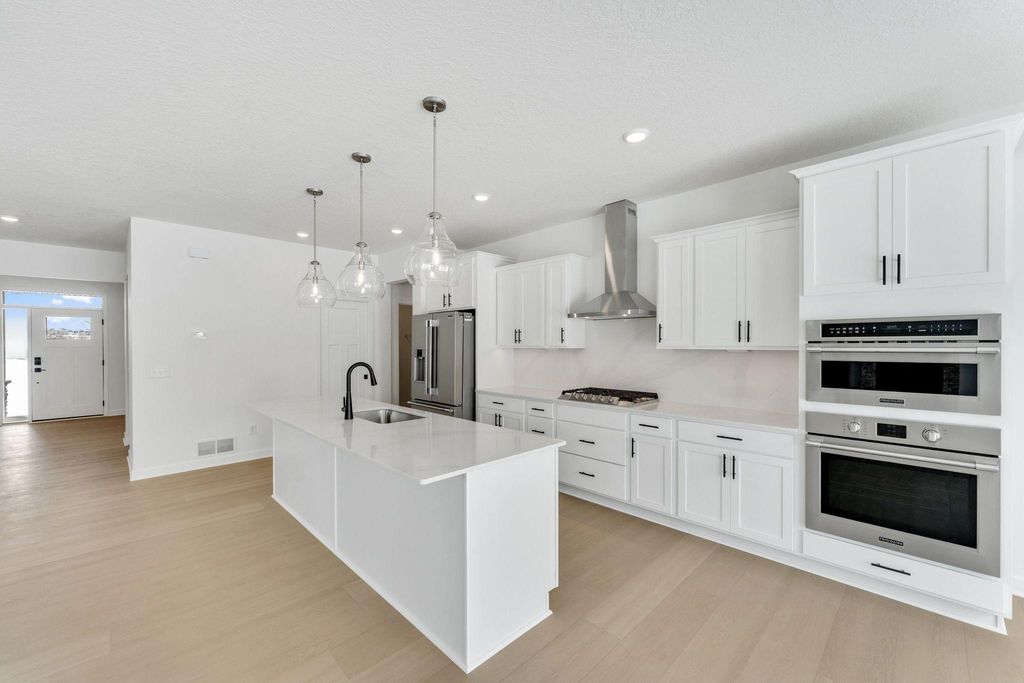7998 42nd Street N, Oakdale, MN 55128 — photo 4