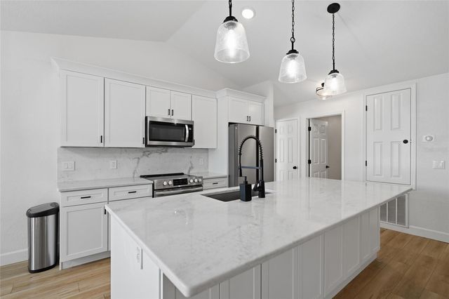 5045 KENVIL DRIVE, North Port, FL 34288