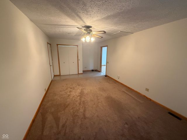 1650 Plantation Drive, Martinsville, IN 46151