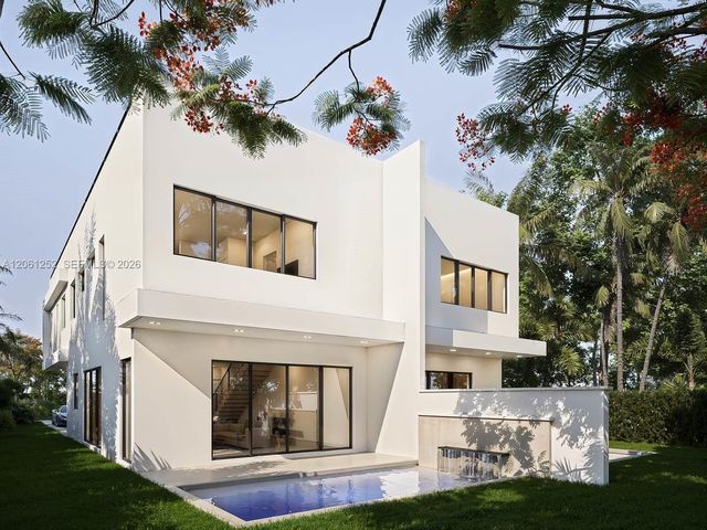 3111 Plaza St, Coconut Grove, FL 33133