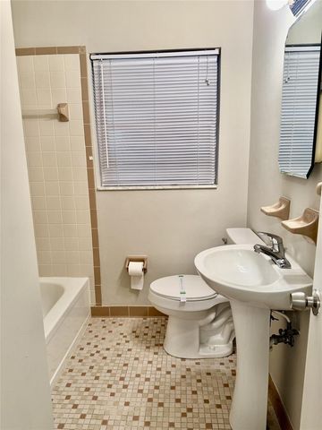 630 N FORSYTH ROAD, Orlando, FL 32807