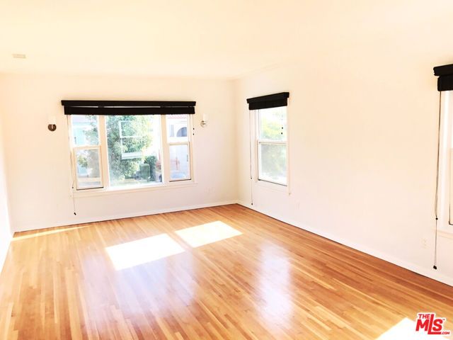 1257 S Cloverdale Avenue, Los Angeles, CA 90019