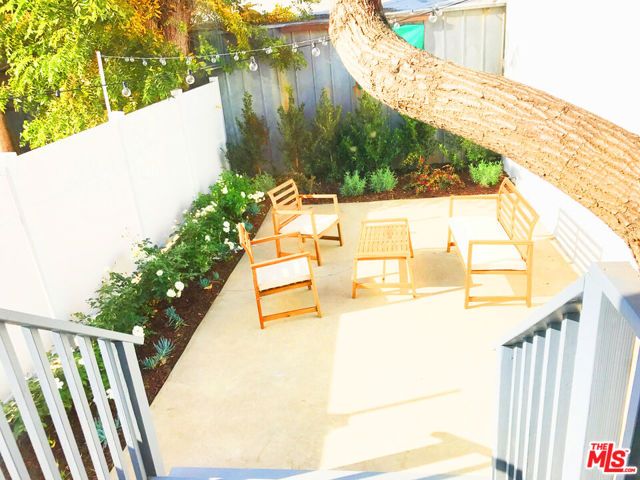 1257 S Cloverdale Avenue, Los Angeles, CA 90019