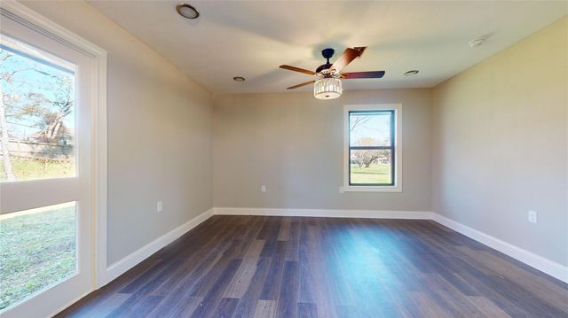 603 Maple Way, Houston, TX 77015