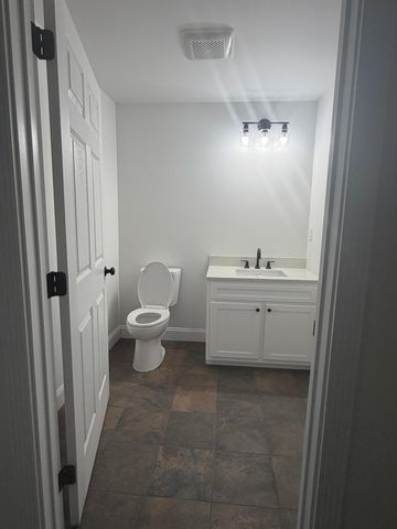 512 Moore Road, Williamsburg, KY 40769