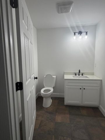 512 Moore Road, Williamsburg, KY 40769