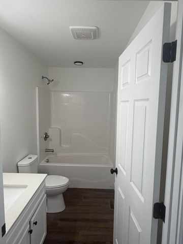 512 Moore Road, Williamsburg, KY 40769