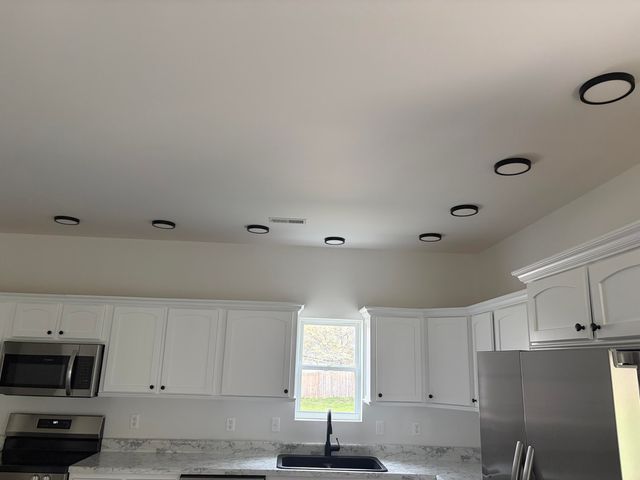 512 Moore Road, Williamsburg, KY 40769