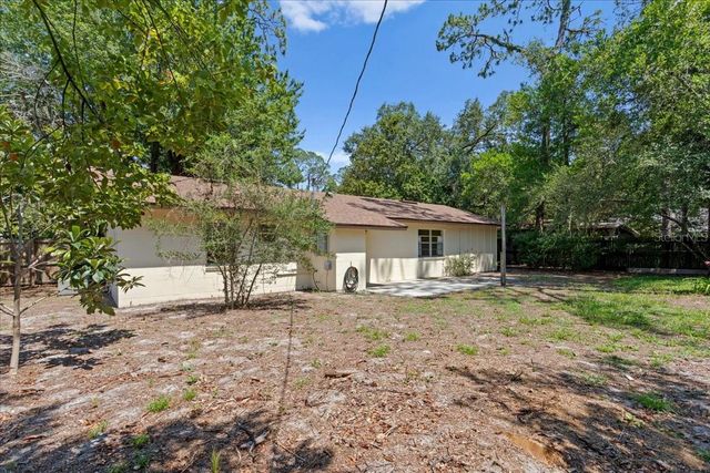 1302 NE 14TH TERRACE, Gainesville, FL 32601