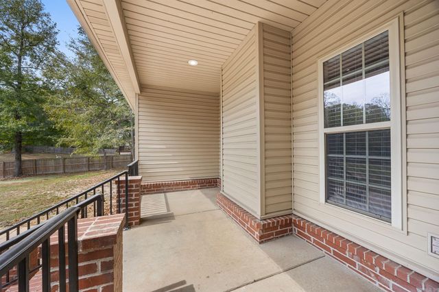 170 Parkway Square, Pearcy, AR 71964
