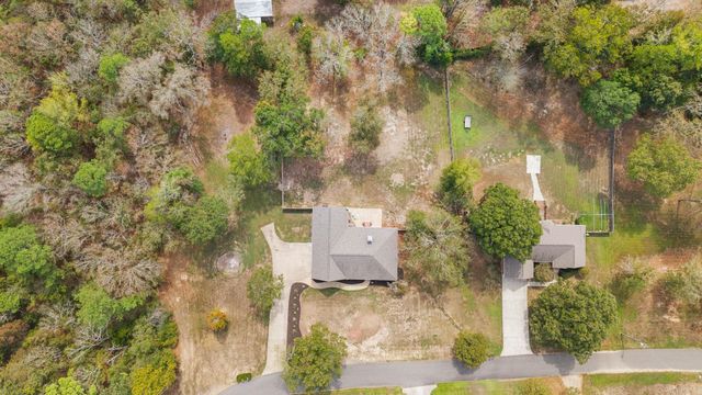 170 Parkway Square, Pearcy, AR 71964