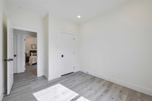 2402 Garden Drive, Dallas, TX 75215