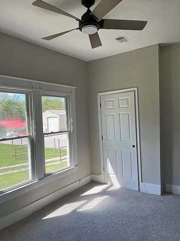 576 Cogar Avenue, Harrodsburg, KY 40330