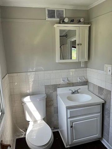 576 Cogar Avenue, Harrodsburg, KY 40330