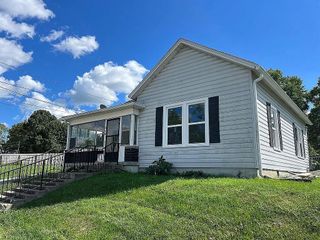 576 Cogar Avenue, Harrodsburg, KY 40330