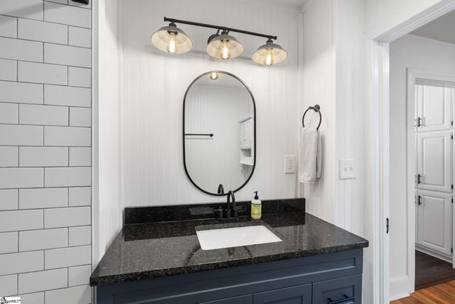 206 Cardinal Drive, Taylors, SC 29687