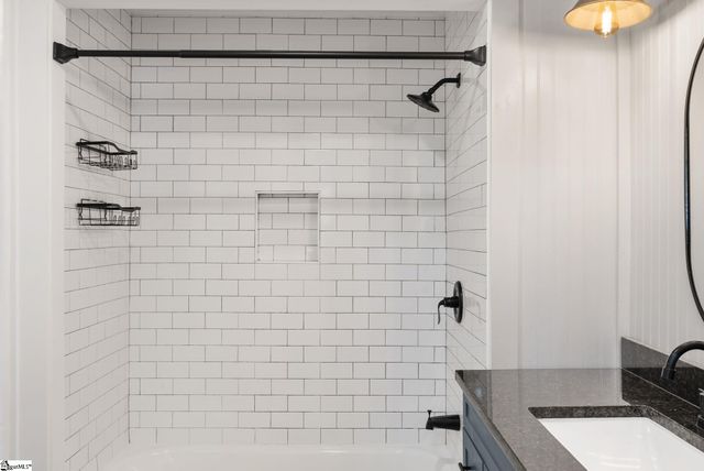 206 Cardinal Drive, Taylors, SC 29687