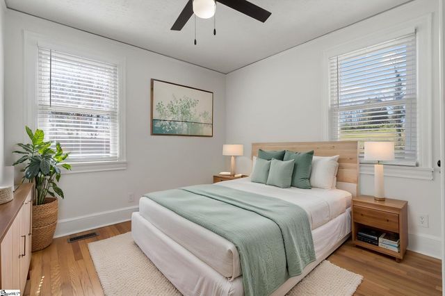 206 Cardinal Drive, Taylors, SC 29687