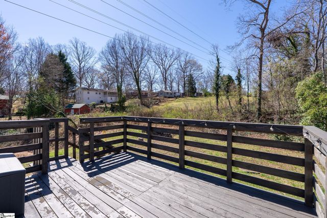 206 Cardinal Drive, Taylors, SC 29687