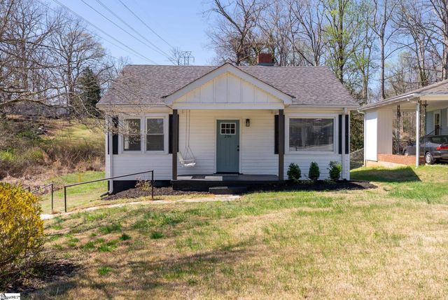 206 Cardinal Drive, Taylors, SC 29687