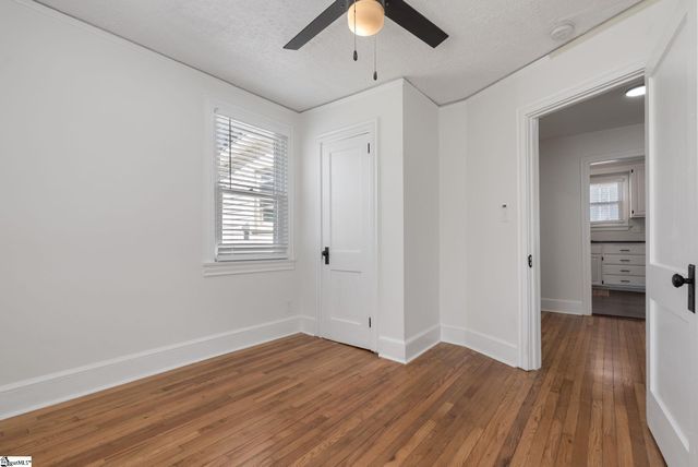 206 Cardinal Drive, Taylors, SC 29687