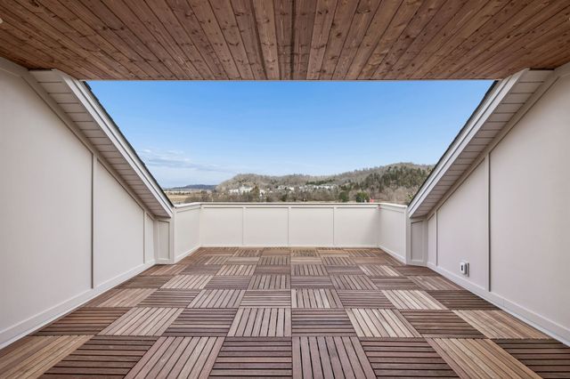 157 Crockett Hills Lane, Ashland City, TN 37015