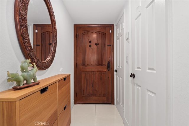 10926 Bluffside Drive 30, Studio City, CA 91604