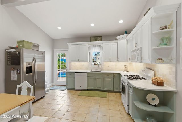 111 Bash Road, Toms River, NJ 08753