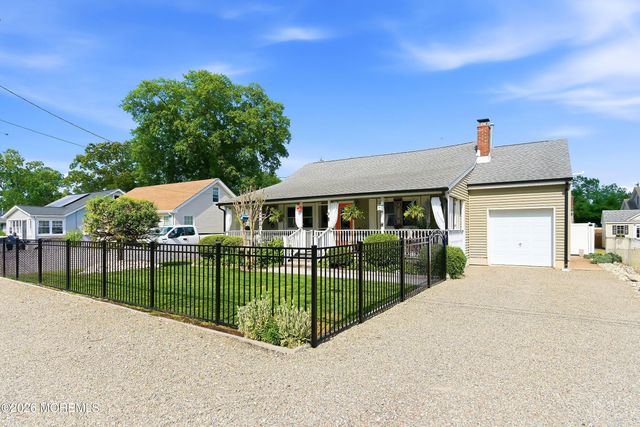 111 Bash Road, Toms River, NJ 08753