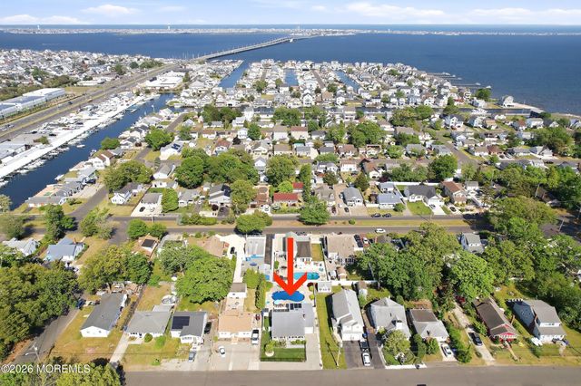 111 Bash Road, Toms River, NJ 08753