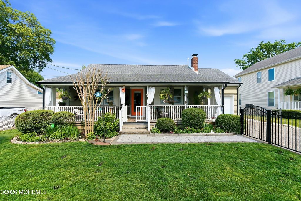 111 Bash Road, Toms River, NJ 08753