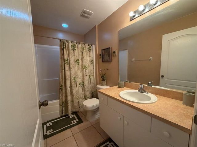 3732 NE 12th PL, Cape Coral, FL 33909