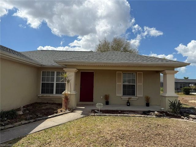 3732 NE 12th PL, Cape Coral, FL 33909