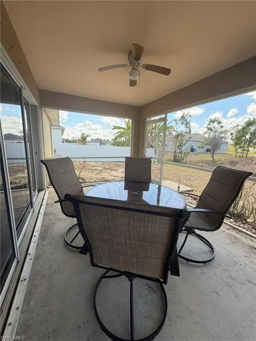 3732 NE 12th PL, Cape Coral, FL 33909