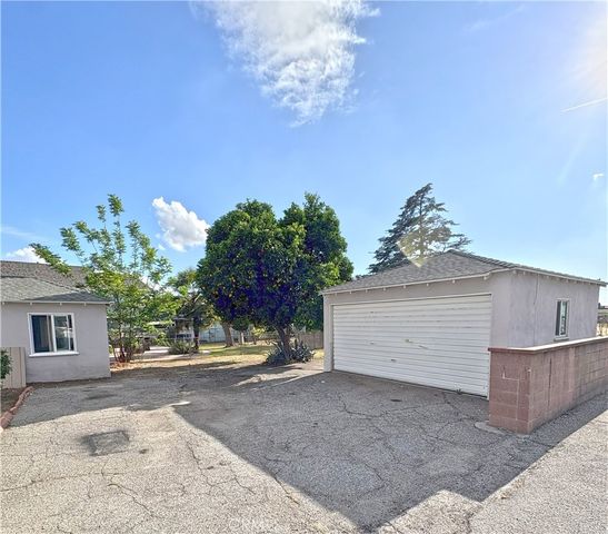 1211 S 10th Avenue, Arcadia, CA 91006