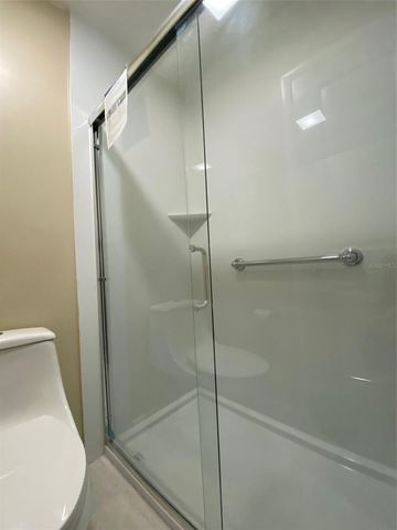 2592 GRASSY POINT DRIVE 200, Lake Mary, FL 32746