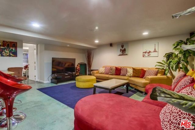 4111 Bayard Street, San Diego, CA 92109