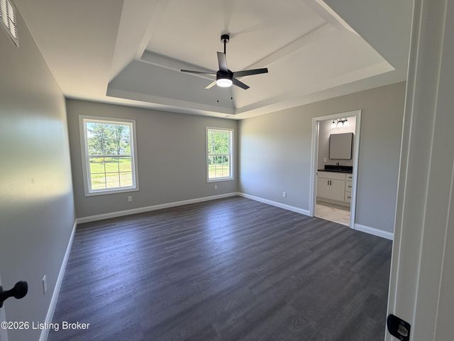 1460 Tucker Dr, Bardstown, KY 40004