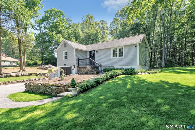 57 Olmstead Road, Redding, CT 06896