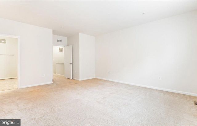 20532 MILBRIDGE TER, Ashburn, VA 20147